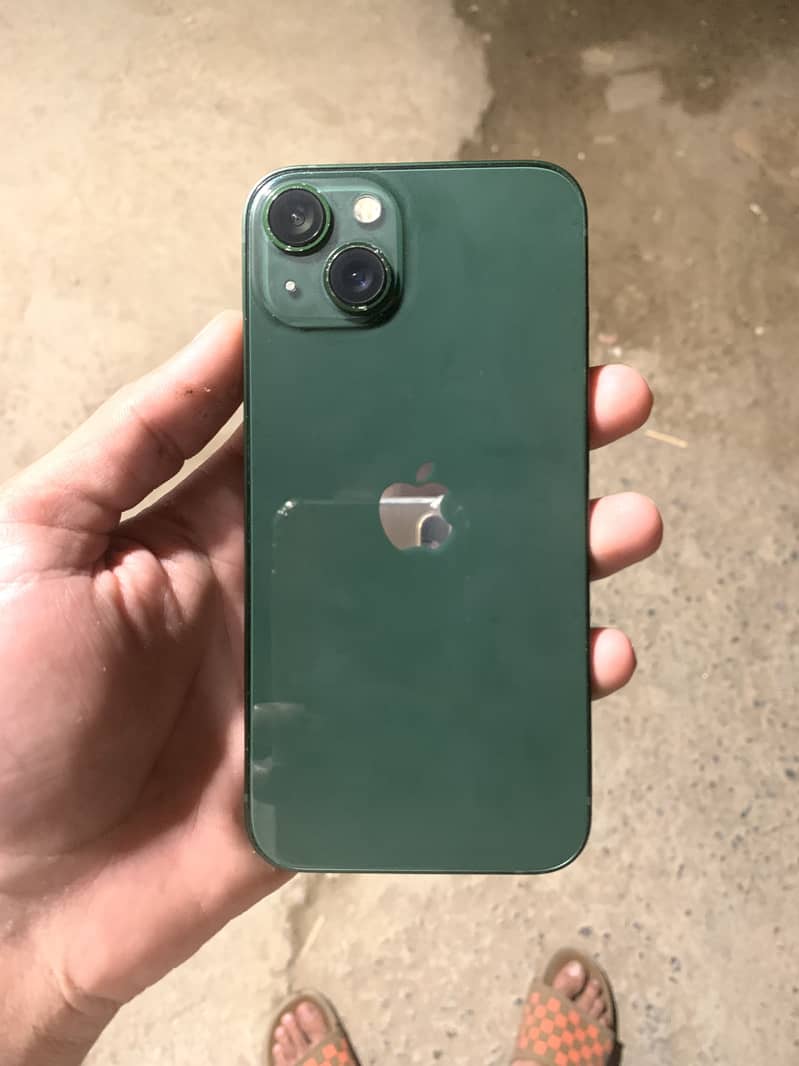 Apple iPhone 13 1