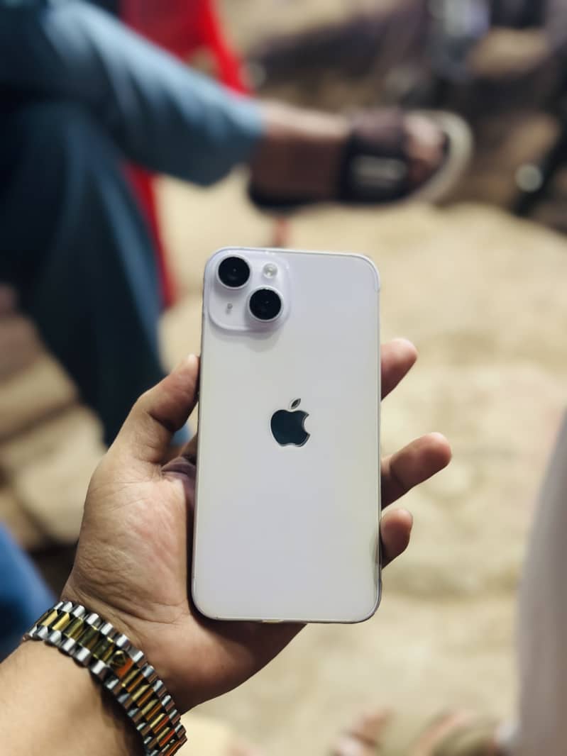 Apple iPhone 14 1