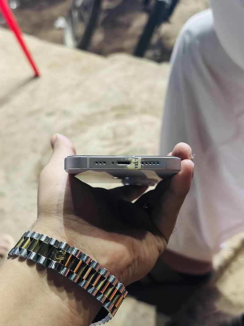 Apple iPhone 14 2