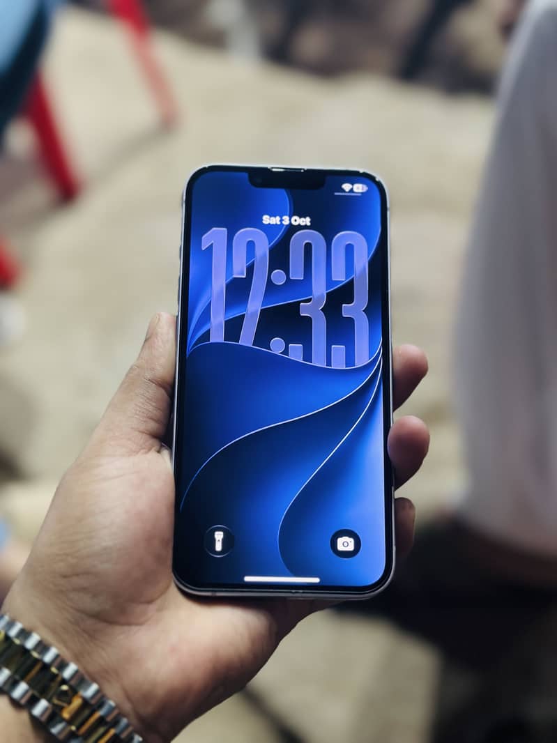Apple iPhone 14 4