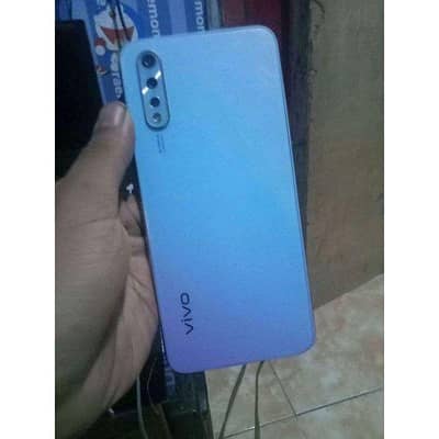 Vivo S1
