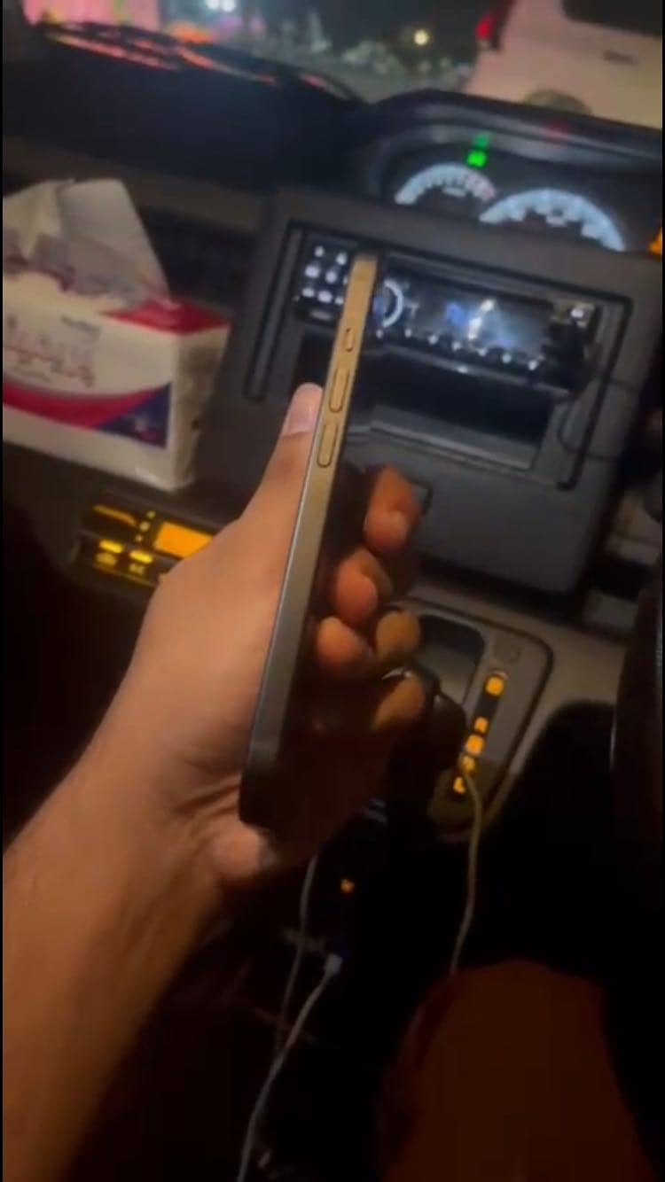 Apple iPhone 15 3