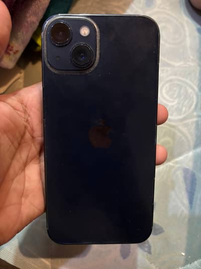 Apple iPhone 13