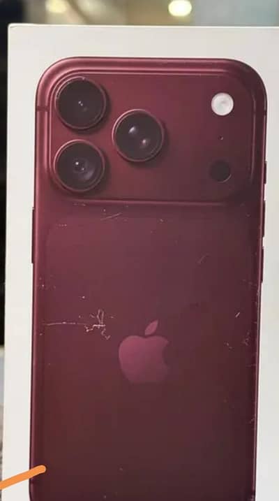 Apple iPhone 18 Pro 1TB burgundy