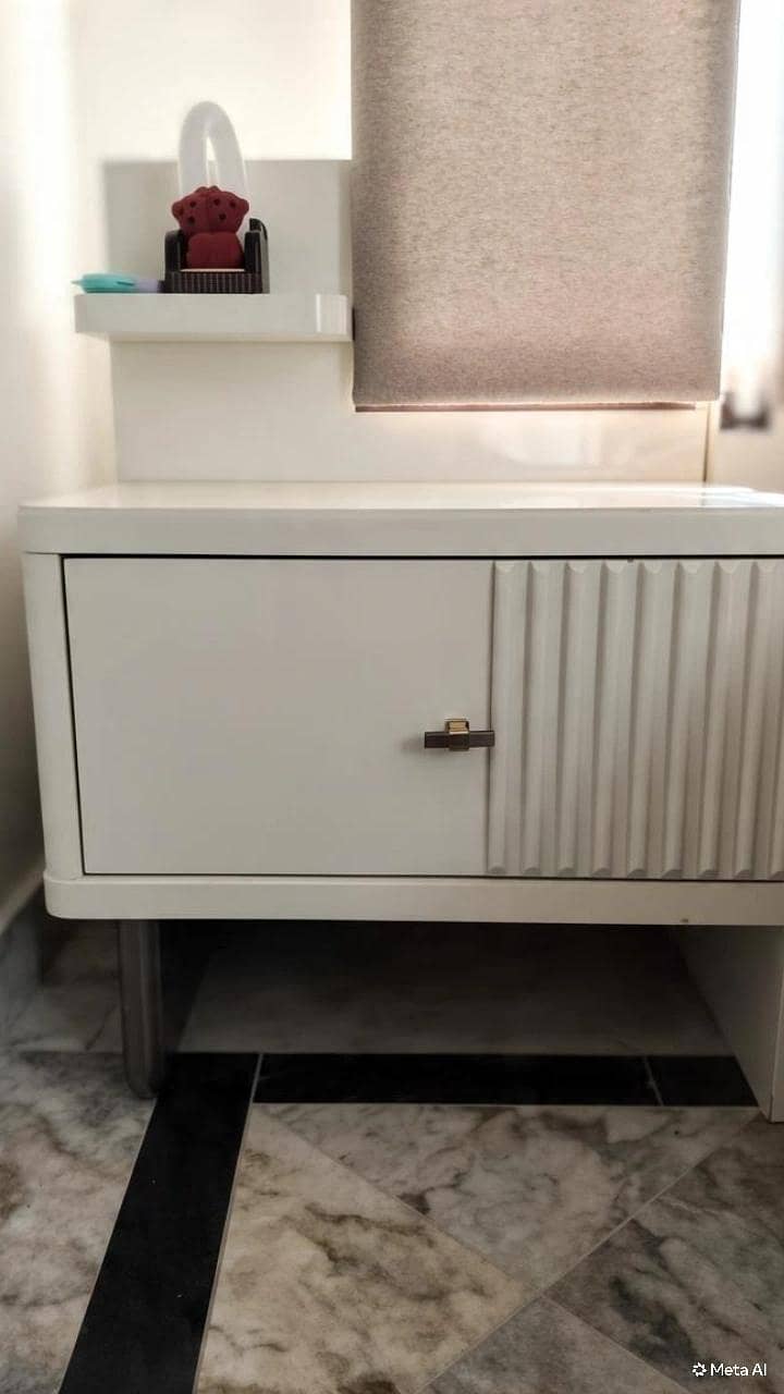 modern side tables 1