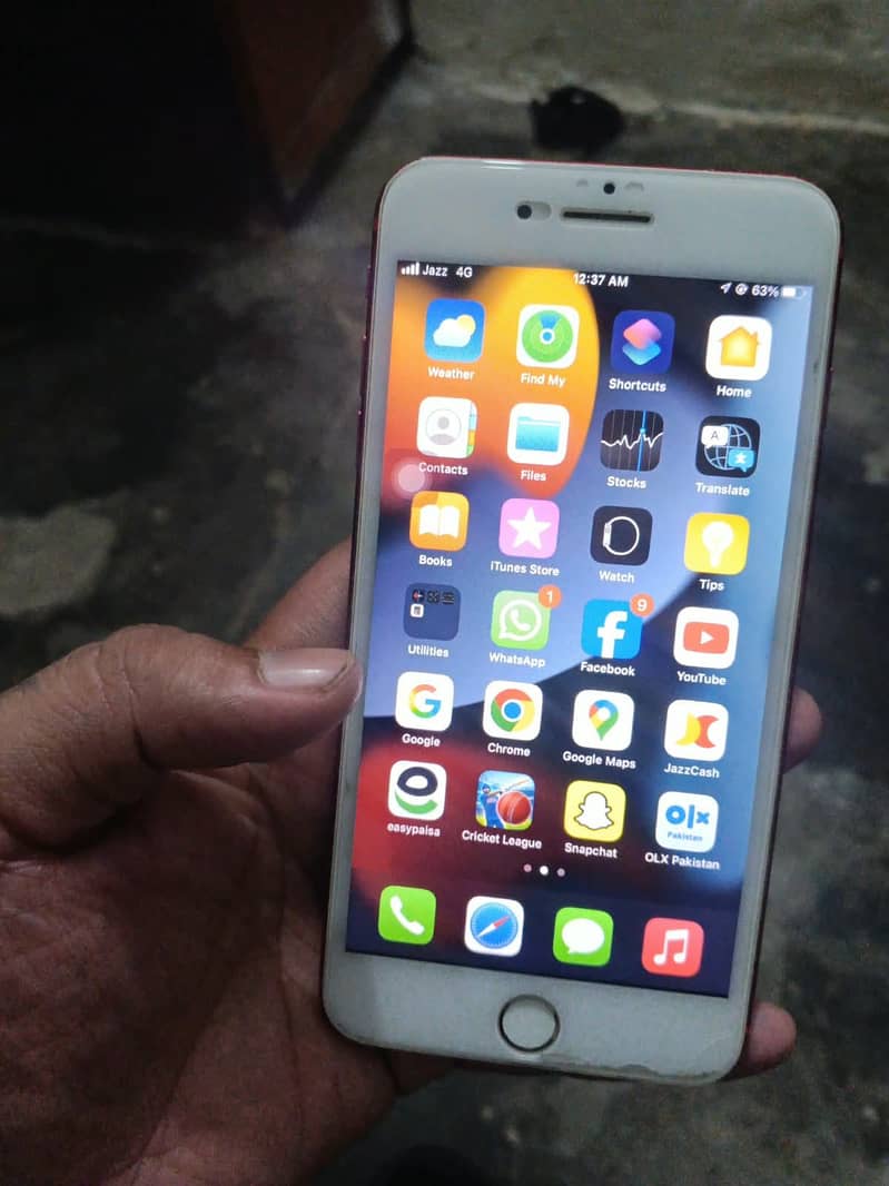 Apple iPhone 7 Plus 6