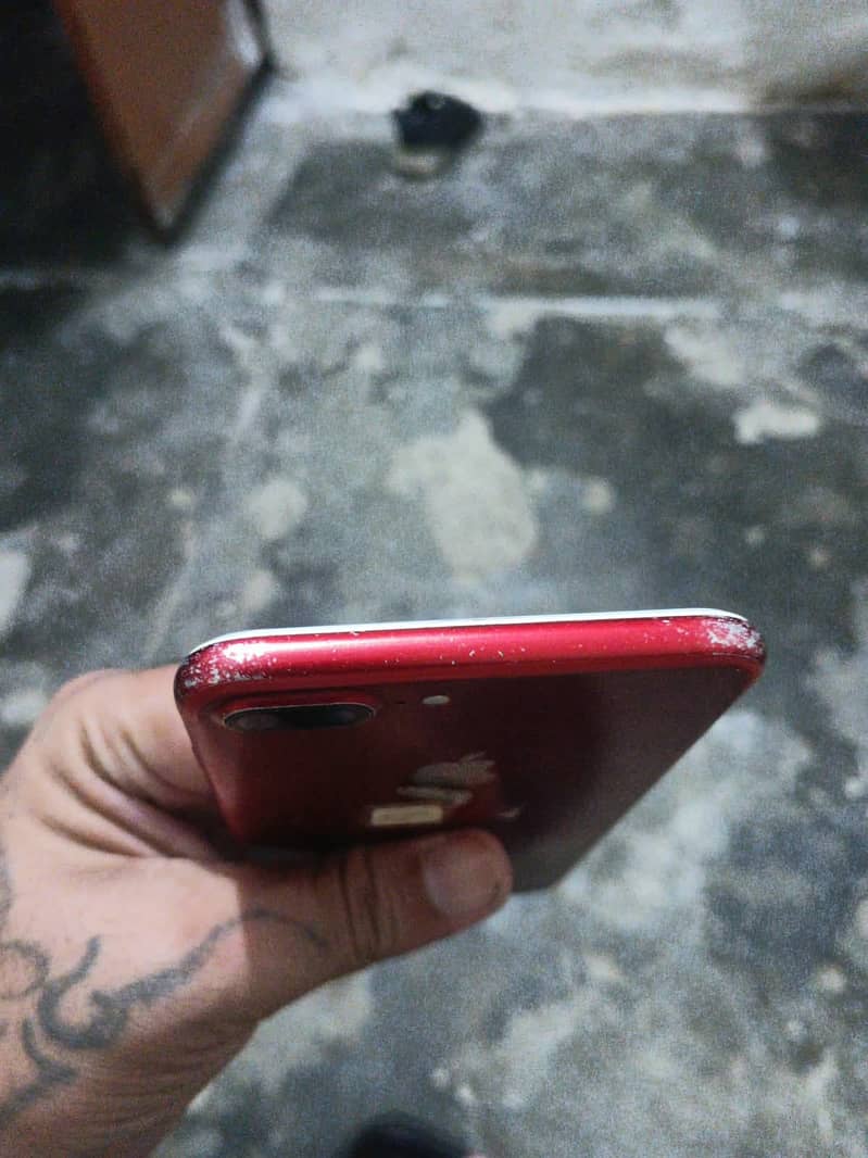 Apple iPhone 7 Plus 7