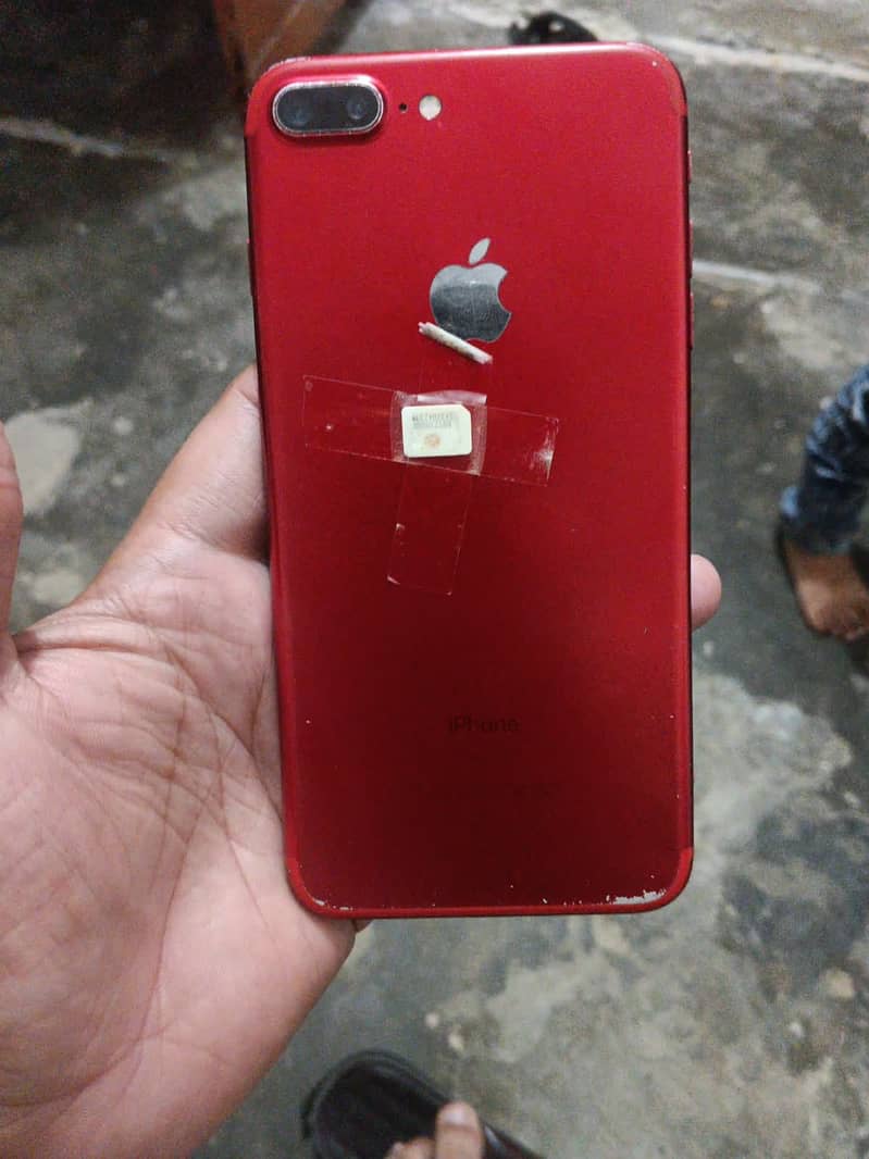 Apple iPhone 7 Plus 8