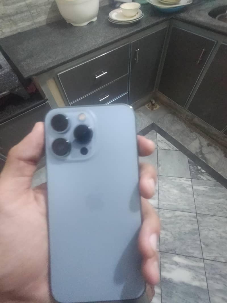 Apple iPhone 13 Pro 5