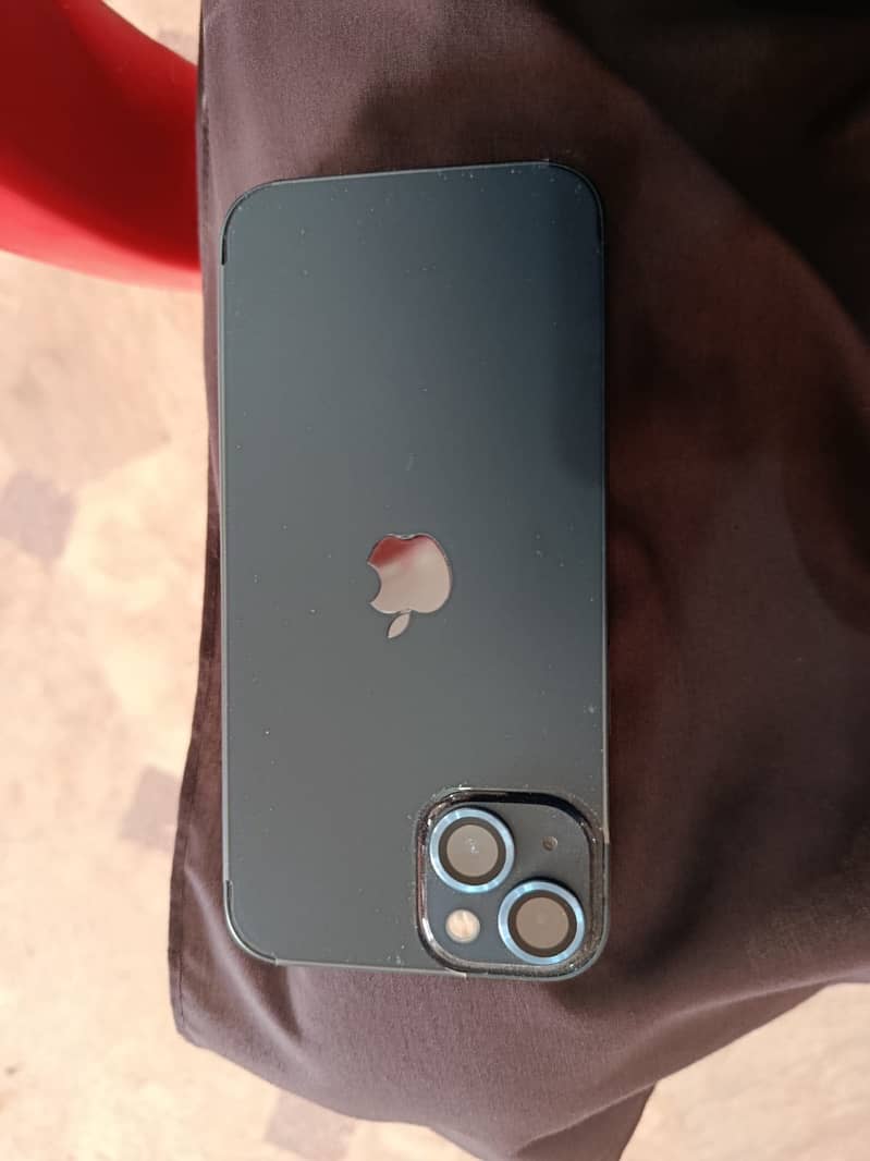 Apple iPhone 13 1
