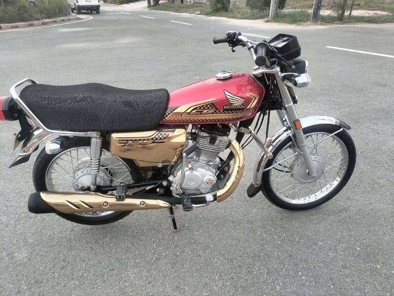 CG 125 4