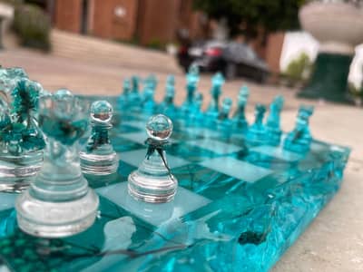 Handmade Resin Design, luxury chess pieces  Luxury Chess Pieces