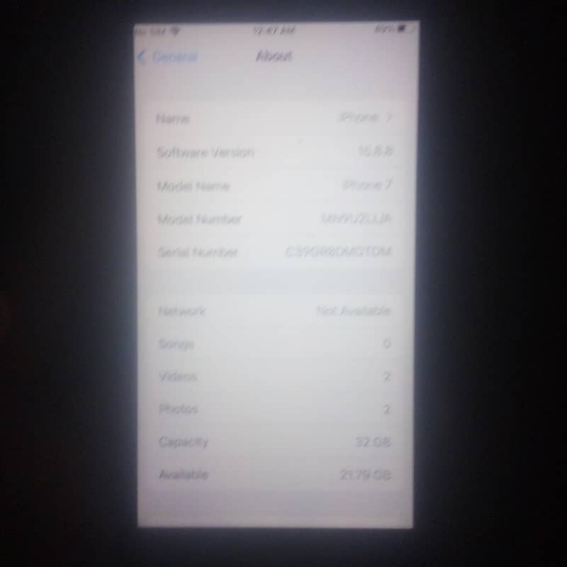 Apple iPhone 7 2