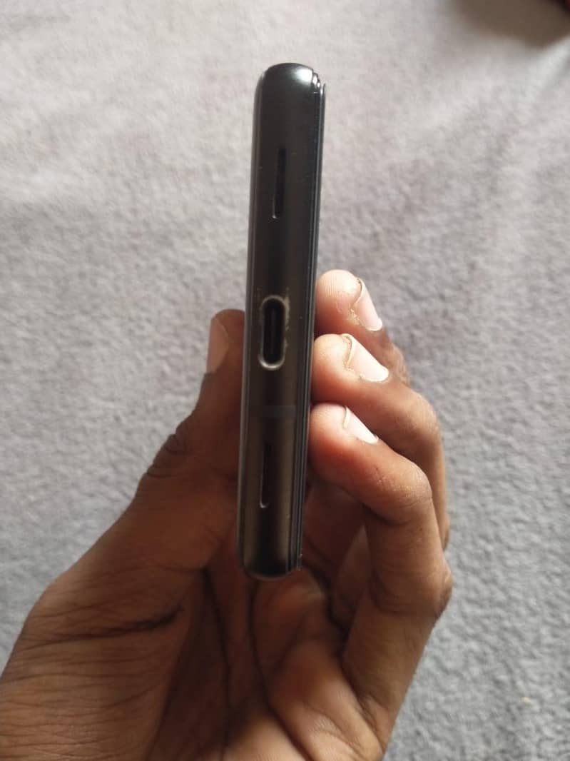 Google Pixel 6a 1