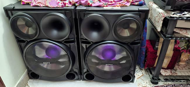 Sony shake sh2000 available for sale