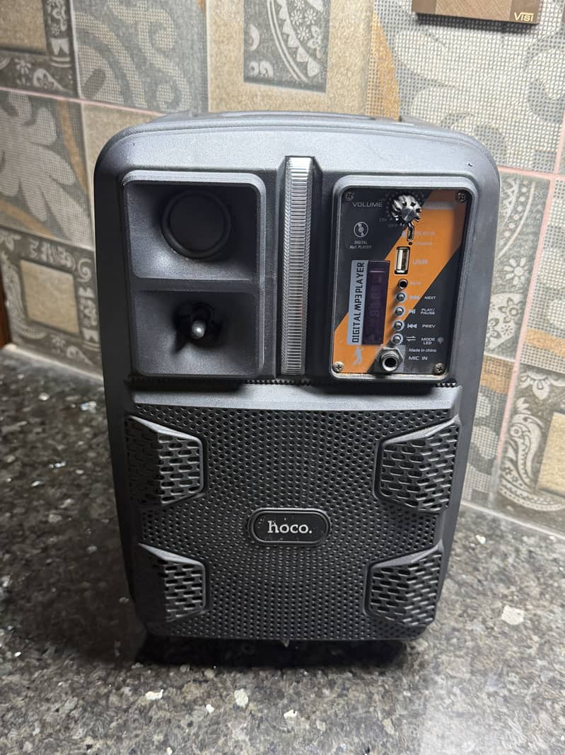 Hoco bluetooth speaker 0