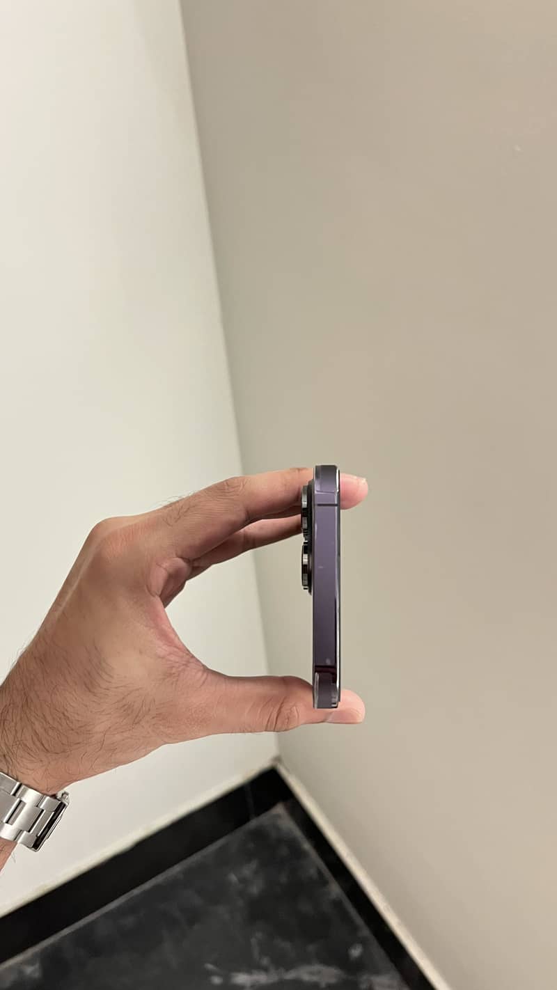 Apple iPhone 14 Pro Max 4