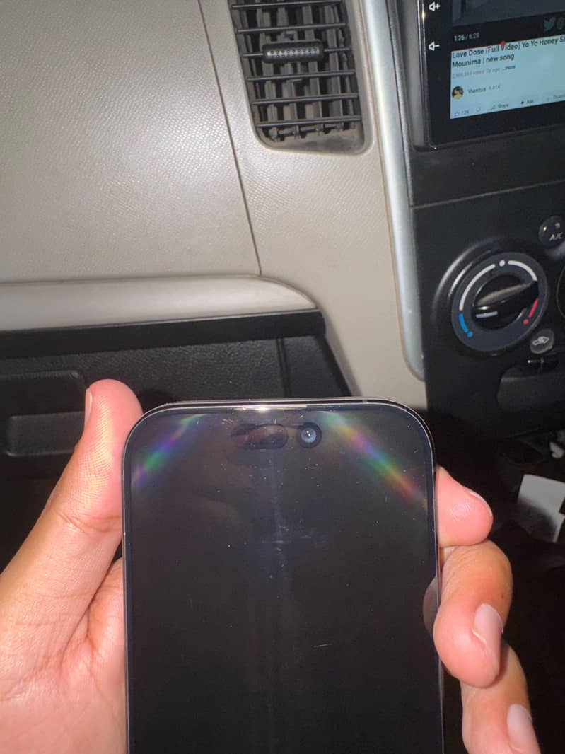 Apple iPhone 16 Pro 4