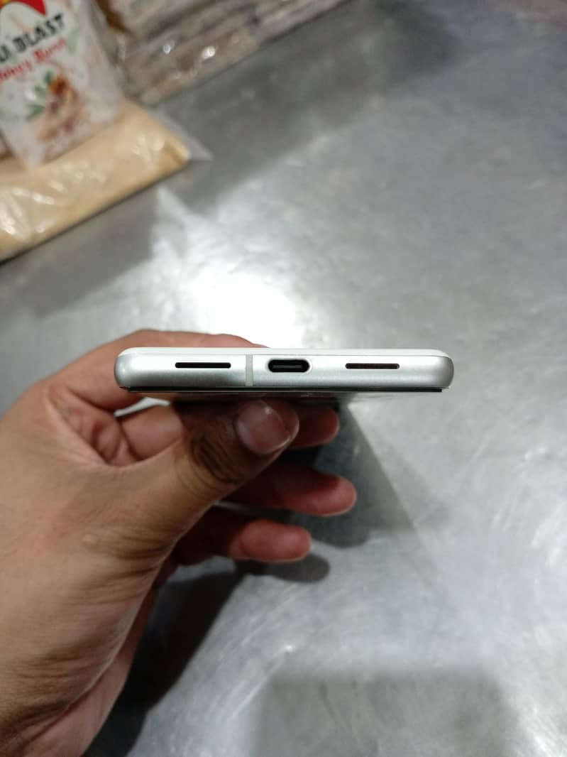 pixel 7 4