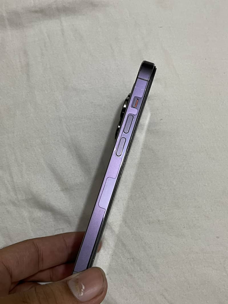 Apple iPhone 14 Pro 9
