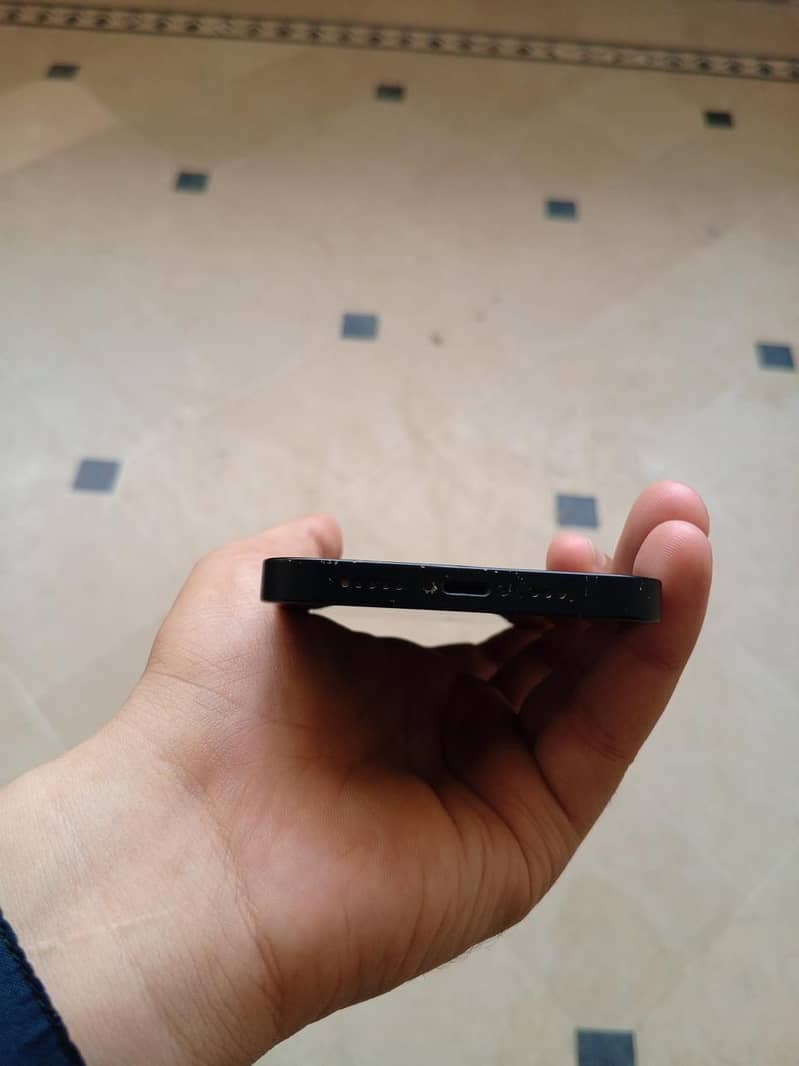 Apple iPhone 14 2