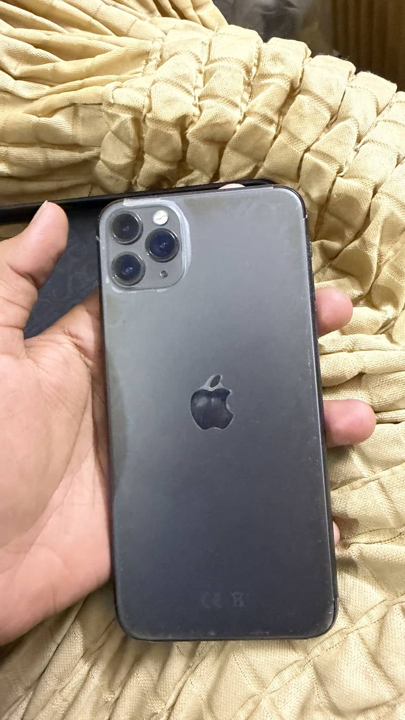 Apple iPhone 11 Pro Max 6