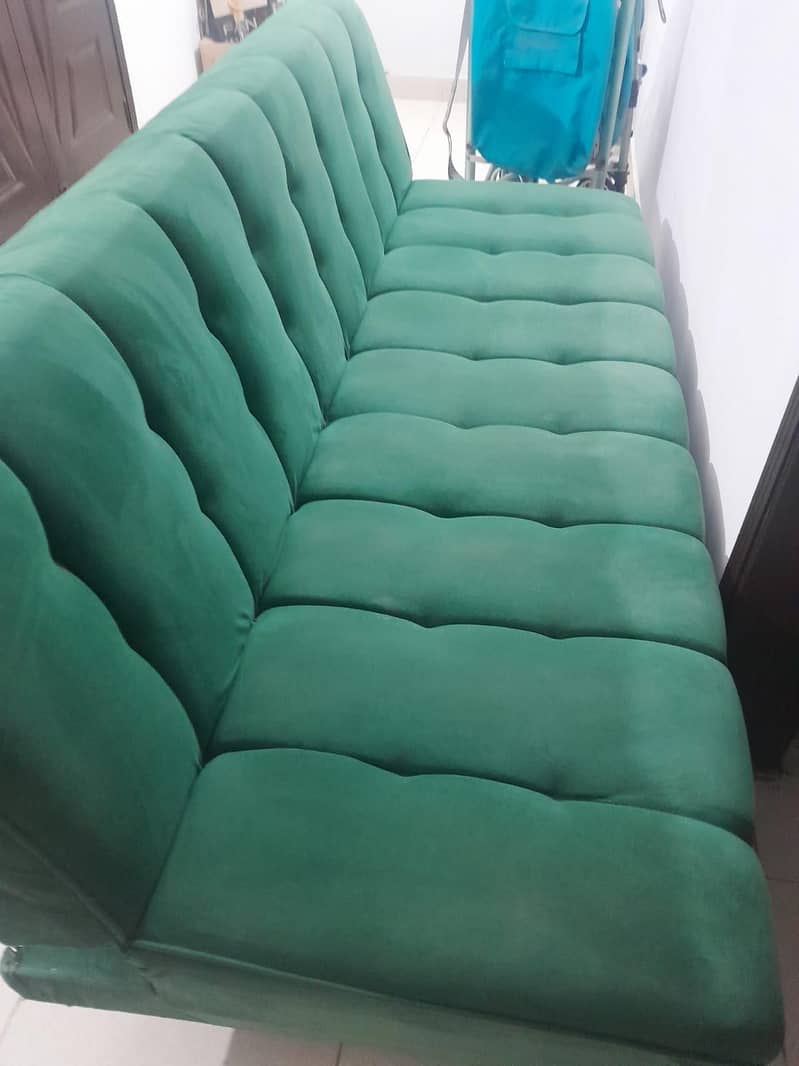 Sofa cumbed 0