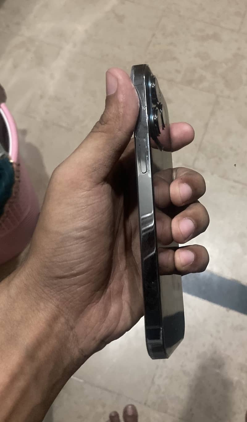 Apple iPhone 13 Pro 5