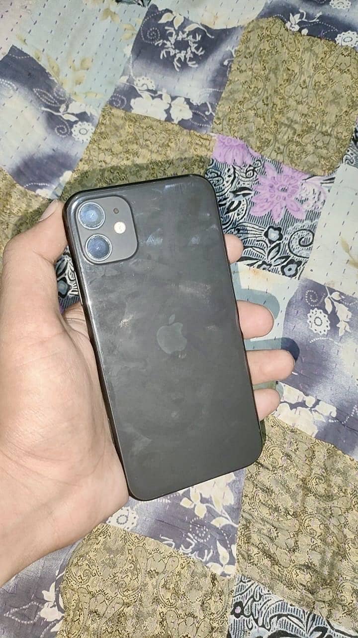 Apple iPhone 11 - Mint Condition 1