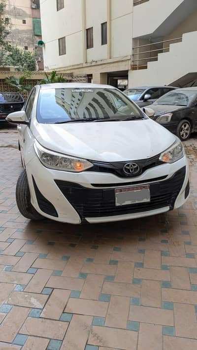 Toyota Yaris 2022 bumper to bumper original 1st owner.
