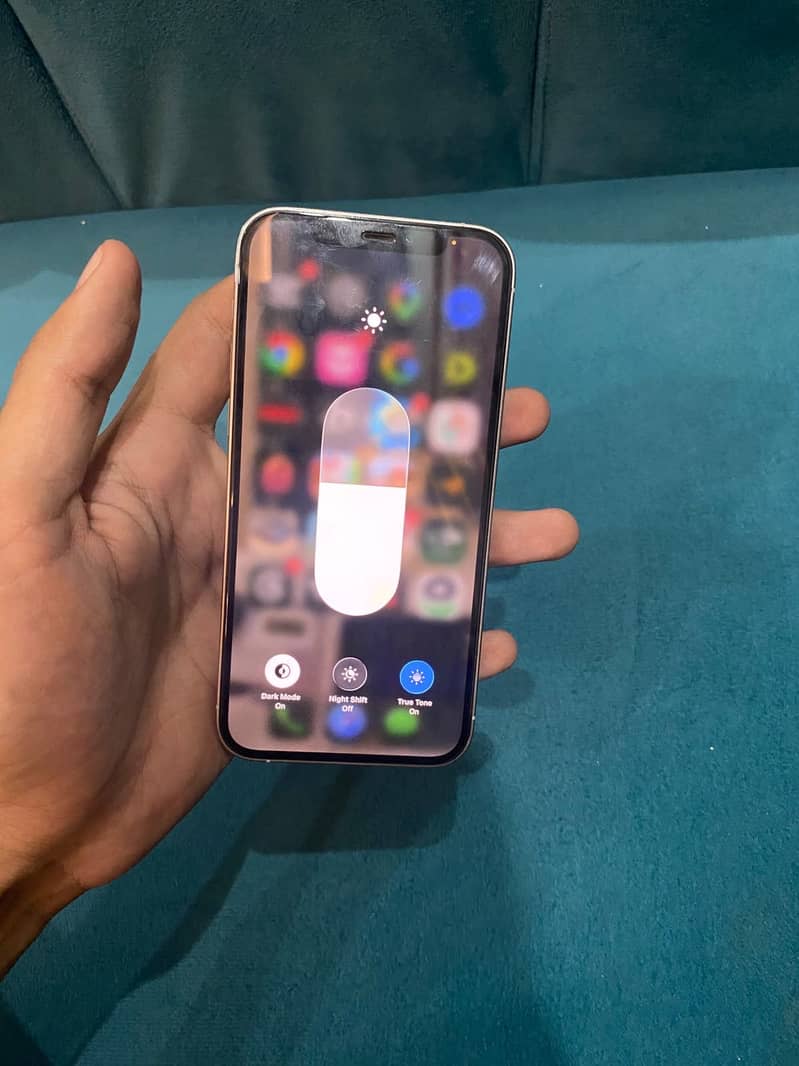 Apple iPhone 12 Pro 1