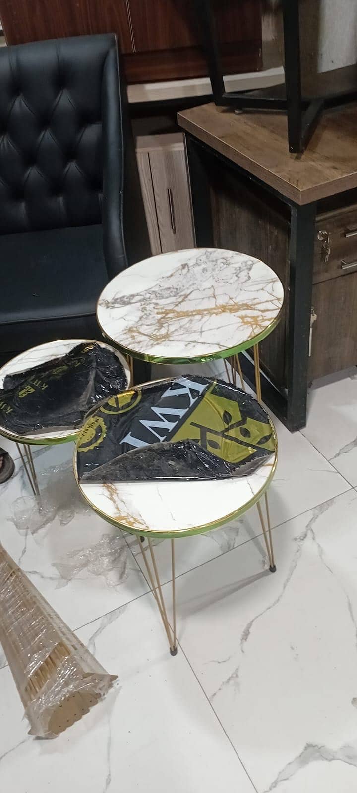 Centre tables 6