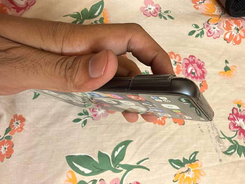 Google Pixel 8 3