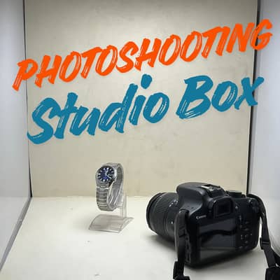 Photoshooting Studio Box White Colored Plastic With Bright Lightning