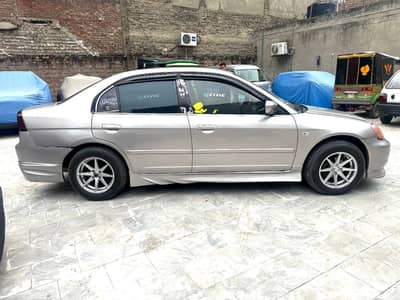 Honda Civic Oriel 2001