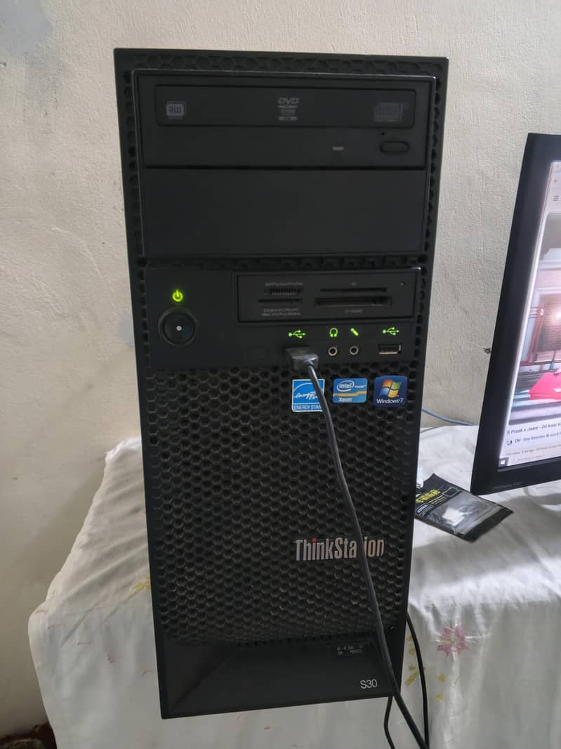 Computer think station S30 1