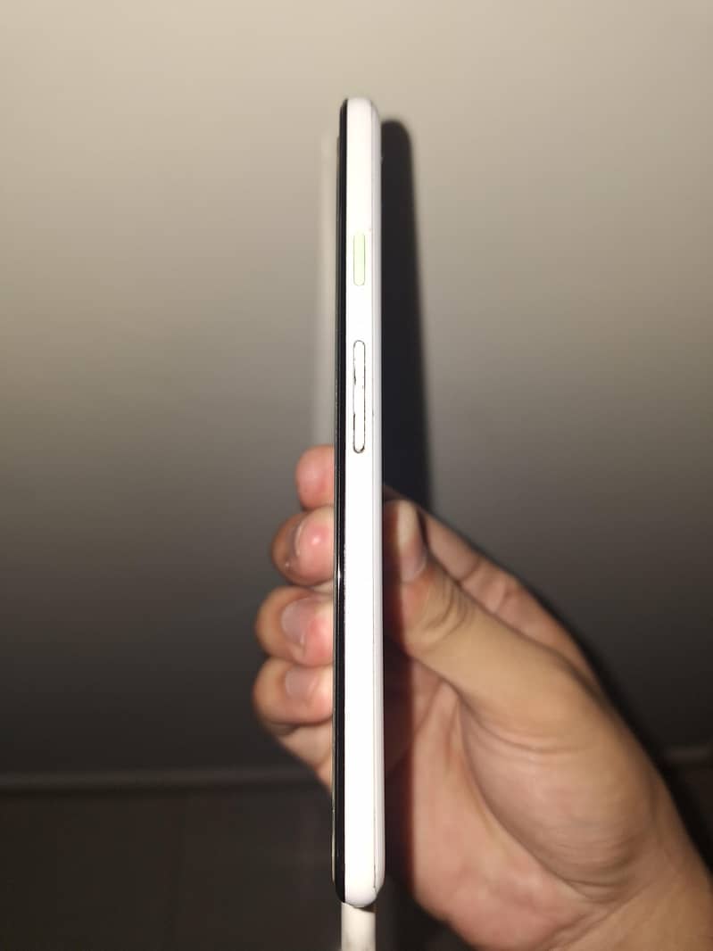 Google Pixel 3 6