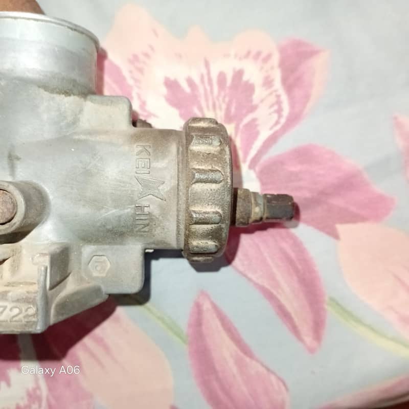CARBURETOR 8