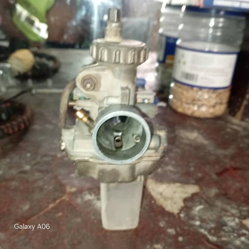 CARBURETOR 10