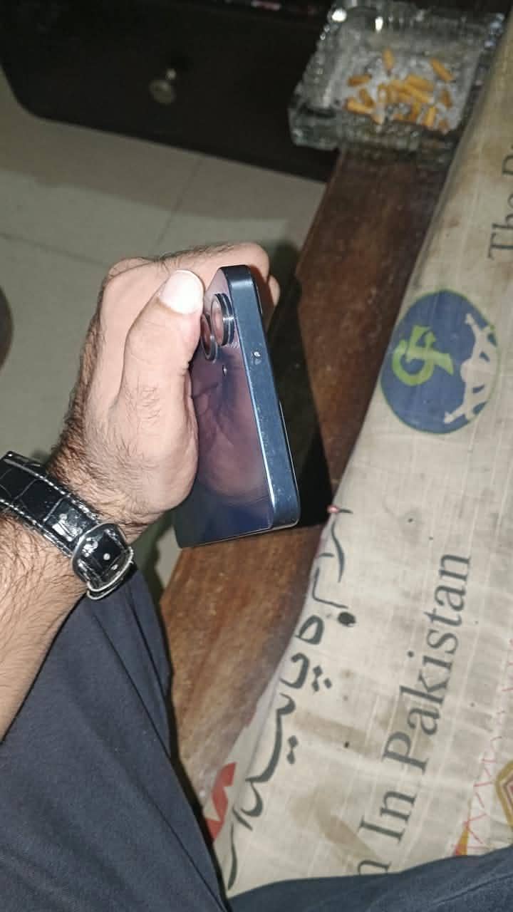 Samsung Mobile A06 4
