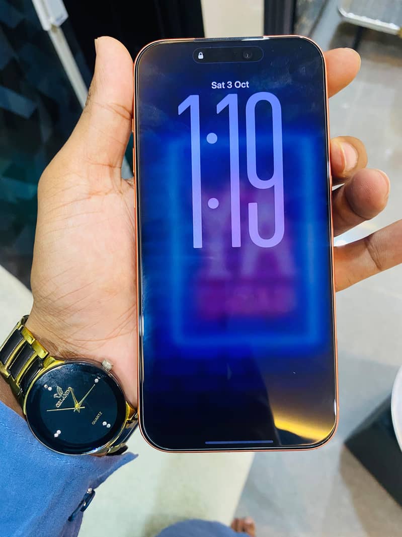Apple iPhone 17 Pro Max 2