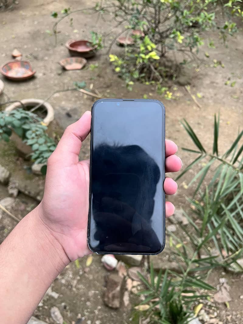 Apple iPhone 14 0
