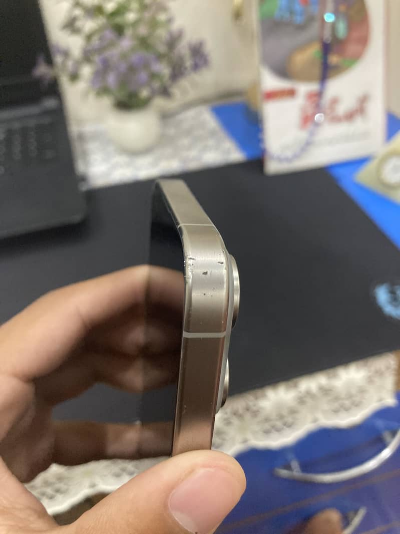 Apple iPhone 15 Pro 7