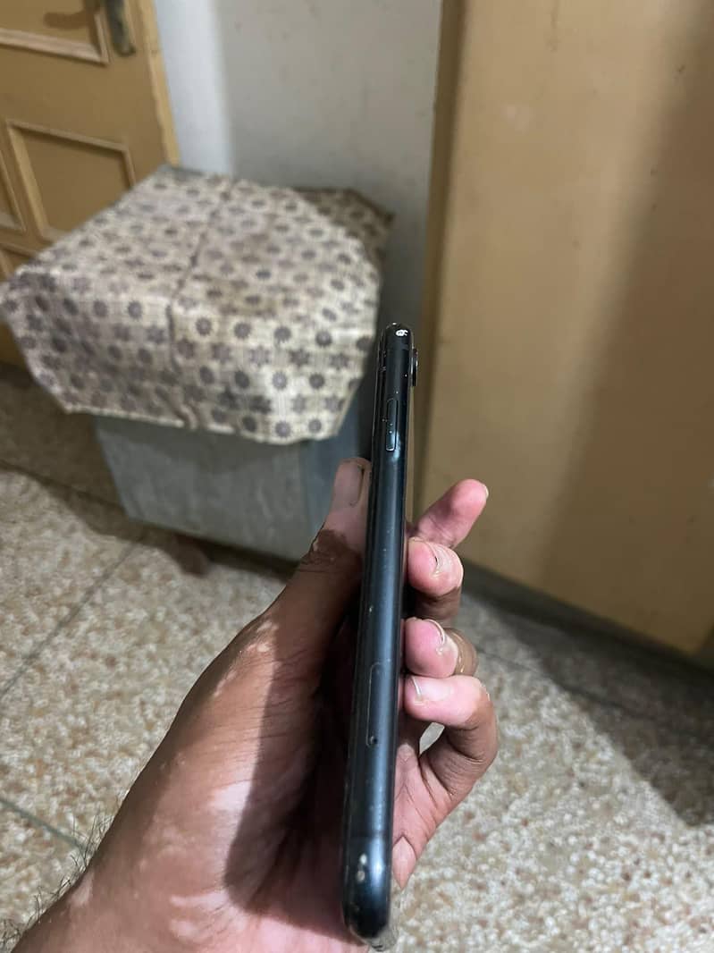 Apple iPhone Xr 2