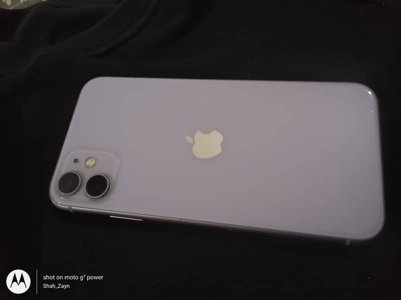 Apple iPhone 11 10