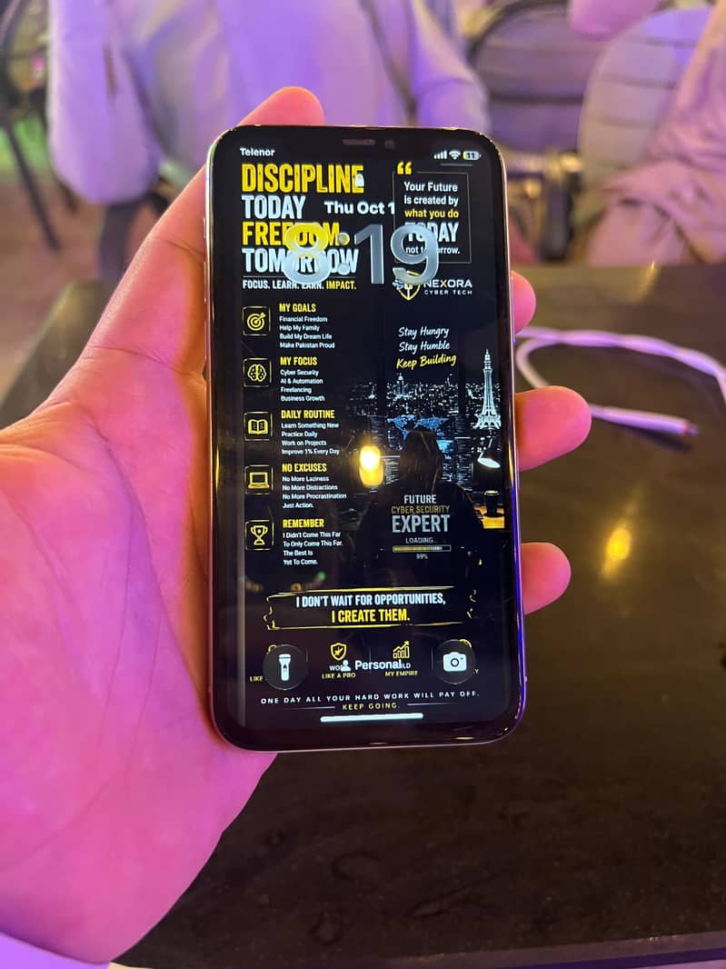 Apple iPhone 11 Pro sim working from 1 year 3
