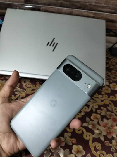 Google Pixel 8