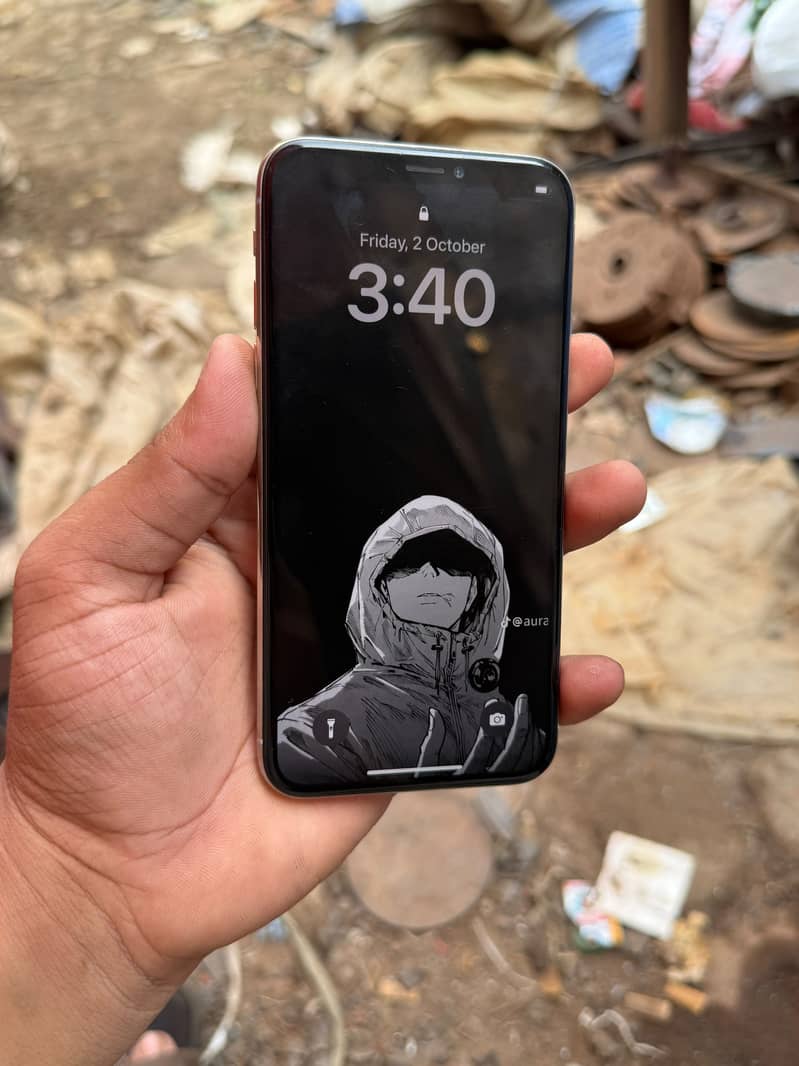 Apple iPhone X 4