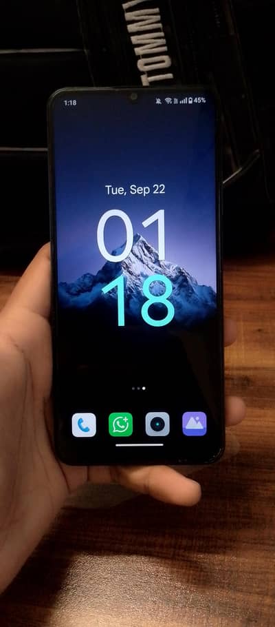 Realme C61 6/128 10/10 Condition With Box