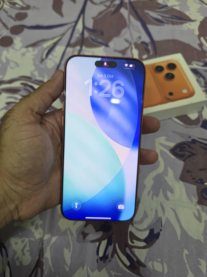 Apple iPhone 17 Pro Max 9